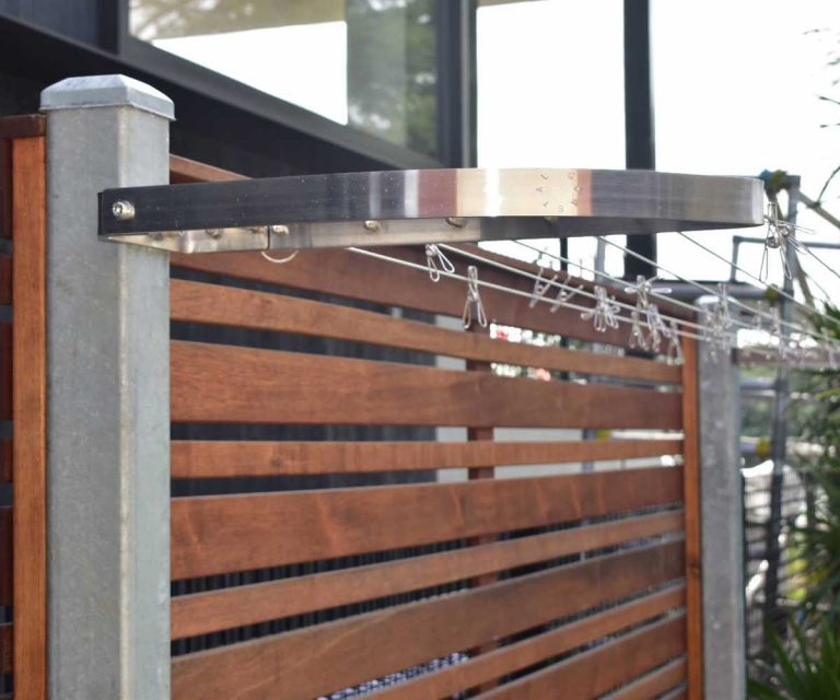 Adjustable Folding Clothesline for Posts & Fence Mounts